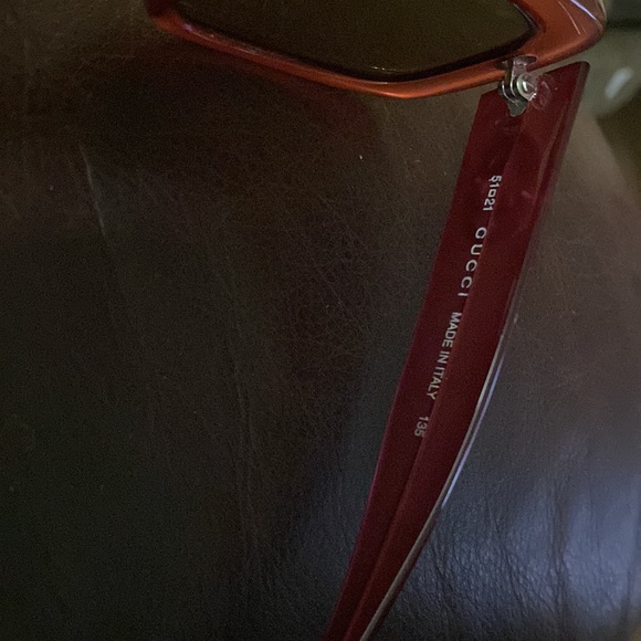 Coach sunglasses red or brown color. - Picture 3 of 5
